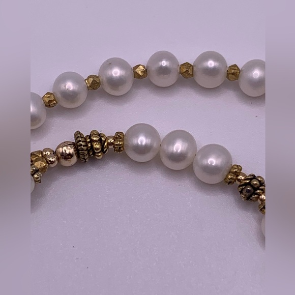 Turchin Hallmarked RARE Gold, Freshwater Pearl & Mother of Pearl Wrap Bracelet - Picture 11 of 15